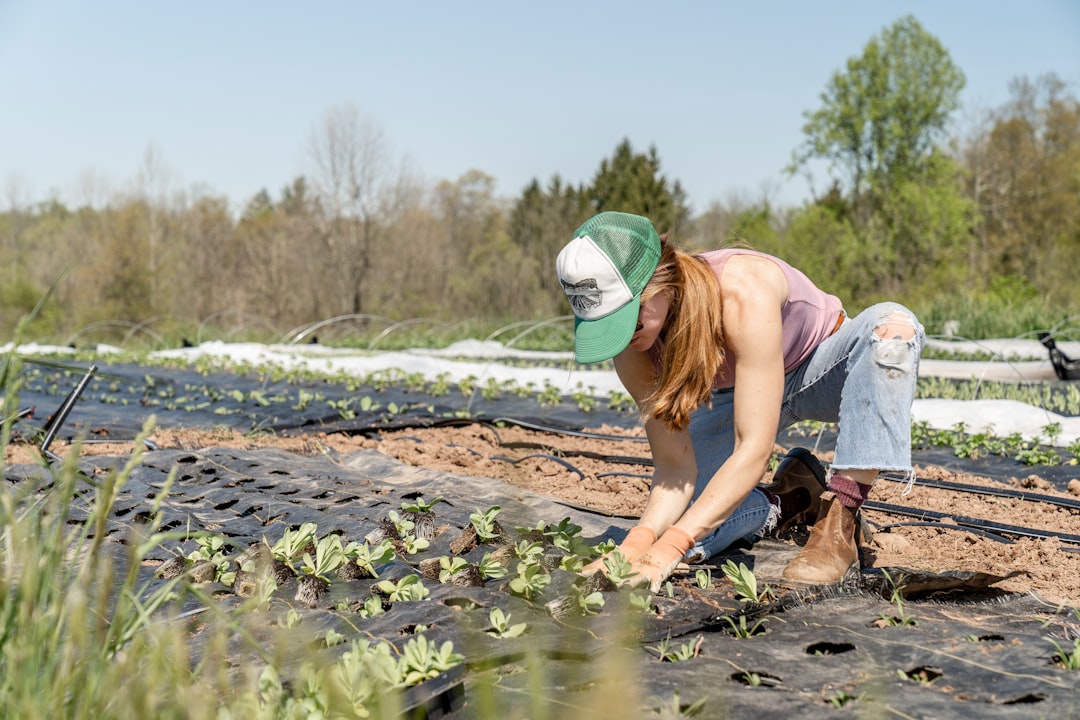 What are the best practices for training farm workers